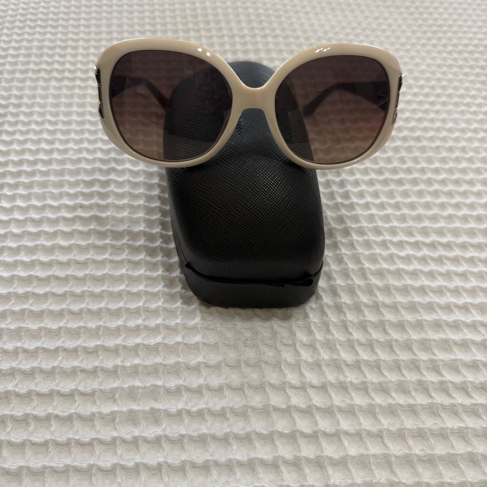 Salvatore ! Cream Sunglasses